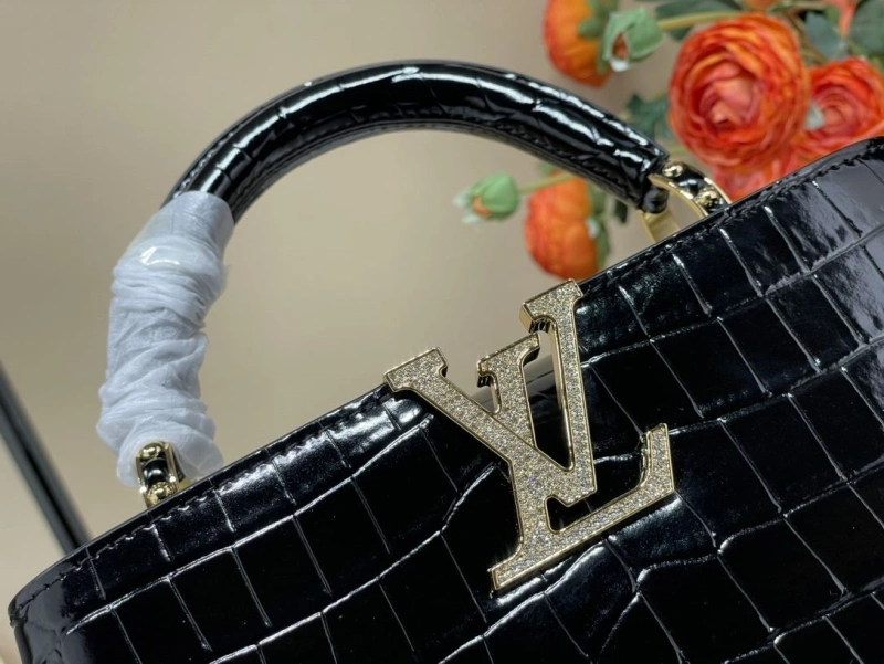 LV Capucines Bags 4365H-0249