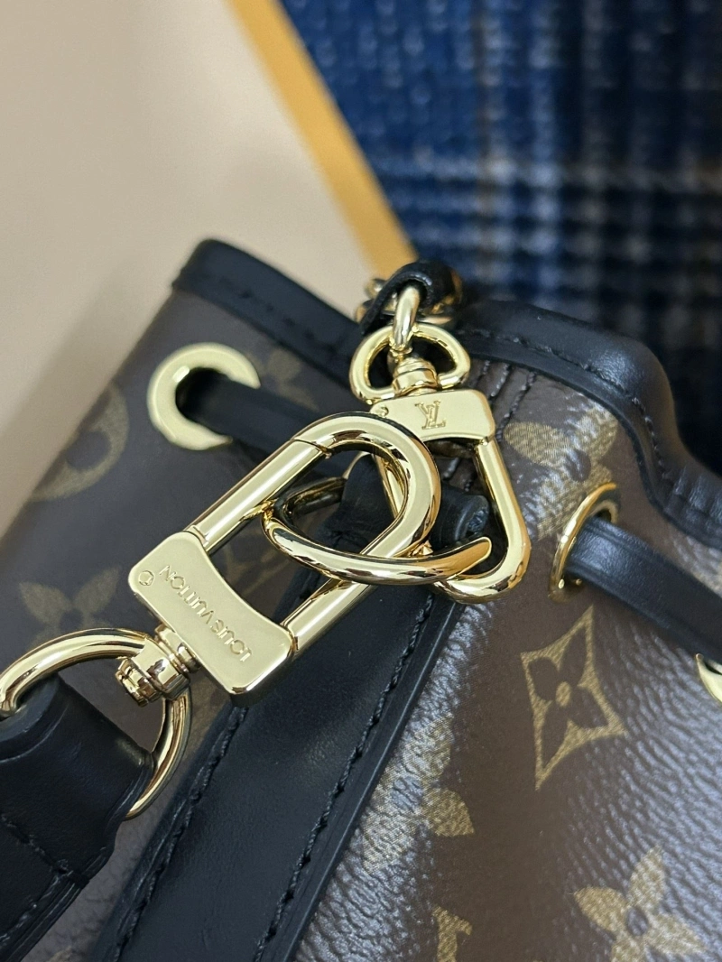 LV Bucket Bags 4365H-0404