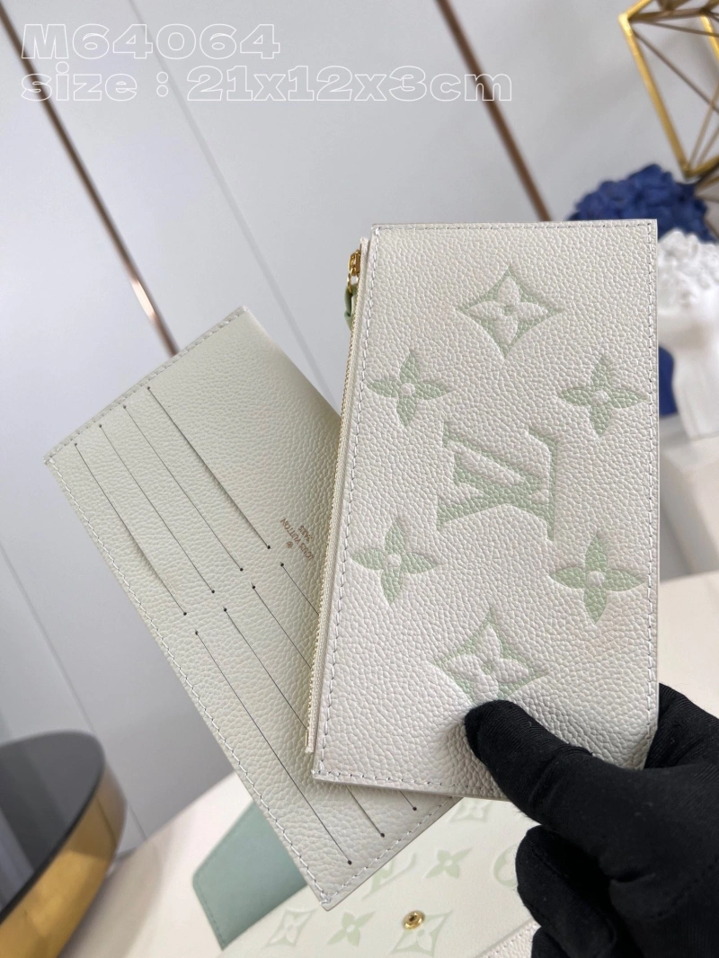 LV Wallets 4365H-0479