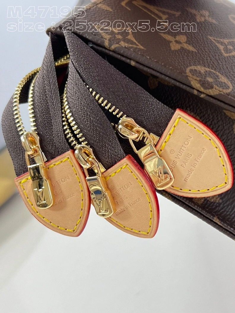 LV Clutch Bags 4365H-0481