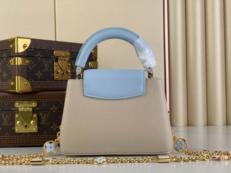 LV Capucines Bags 4365H-0487