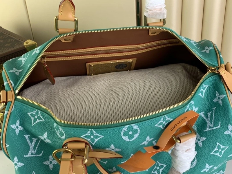 LV Travel Bags 4365H-0520