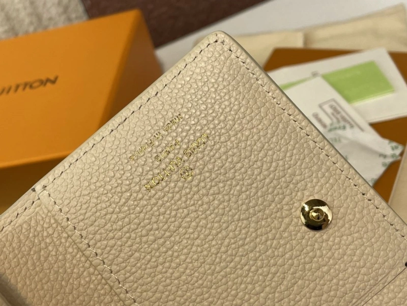 LV Wallets 4365H-0522
