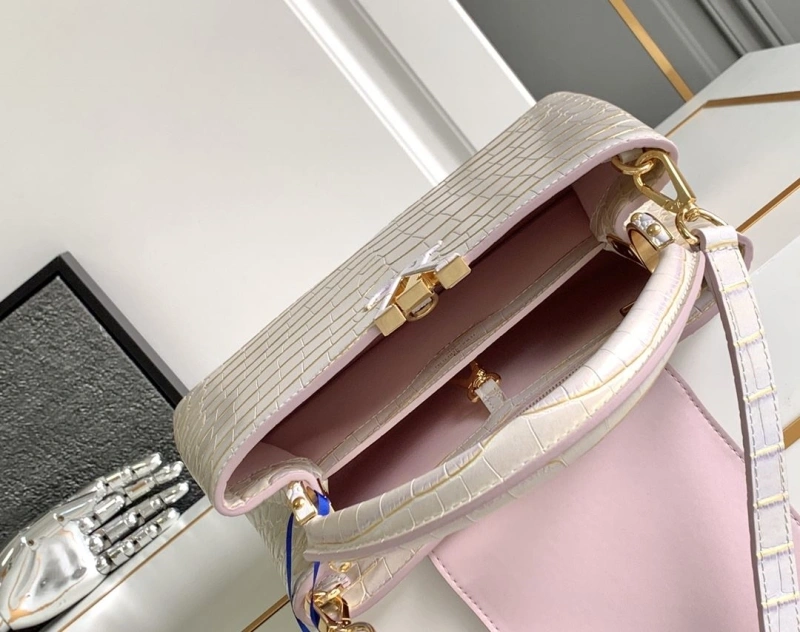LV Capucines Bags 4365H-0525
