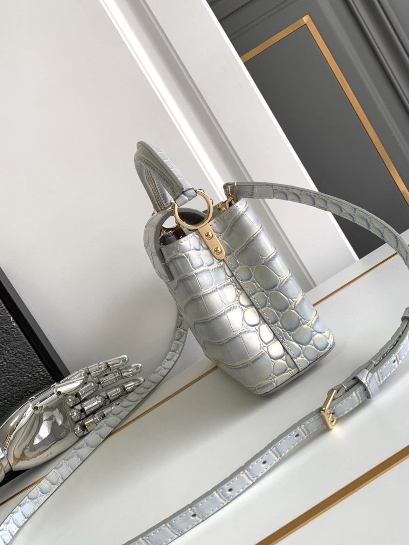 LV Capucines Bags 4365H-0541