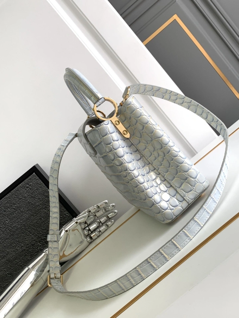 LV Capucines Bags 4365H-0542