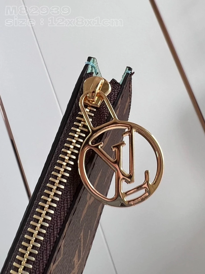 LV Wallets 4365H-0613