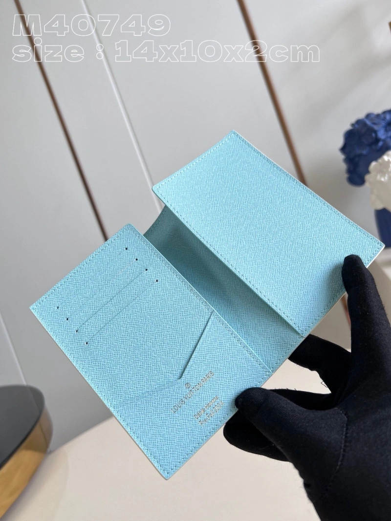 LV Wallets 4365H-0636