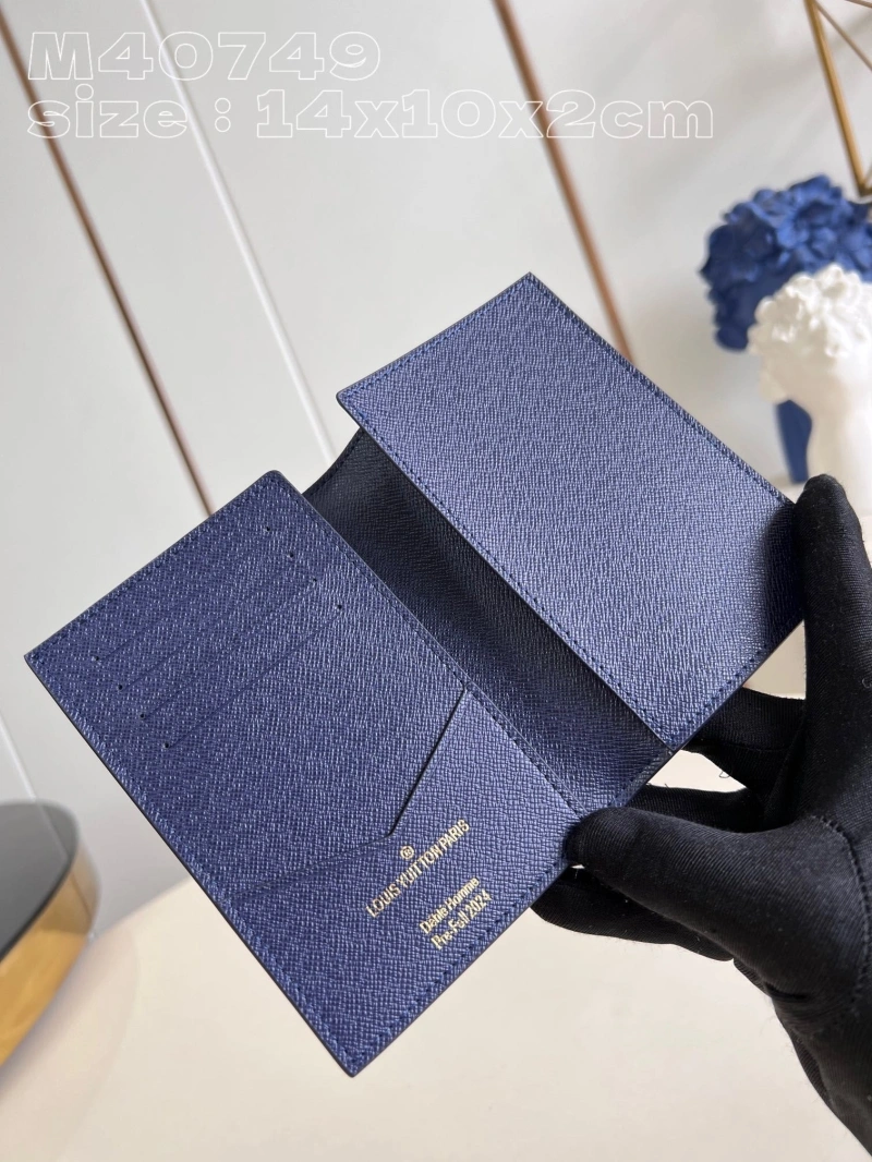 LV Wallets 4365H-0637