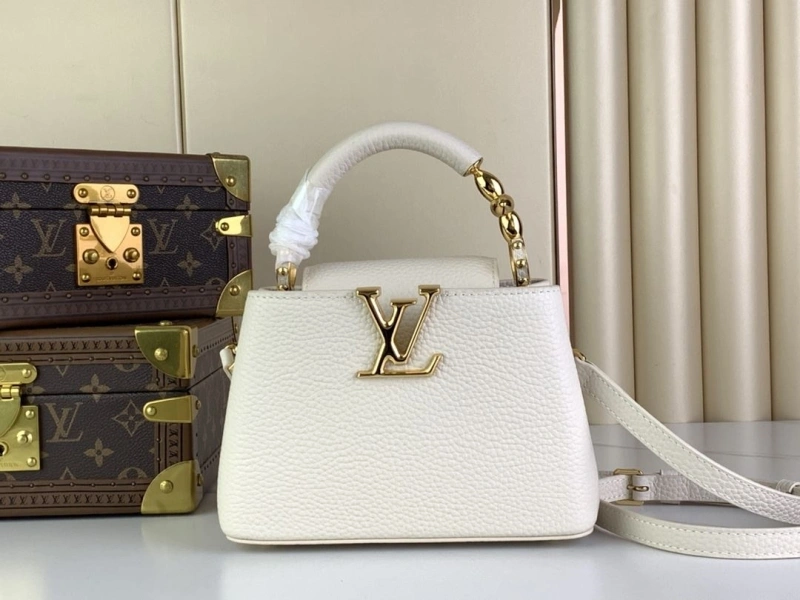 LV Capucines Bags 4365I-0015
