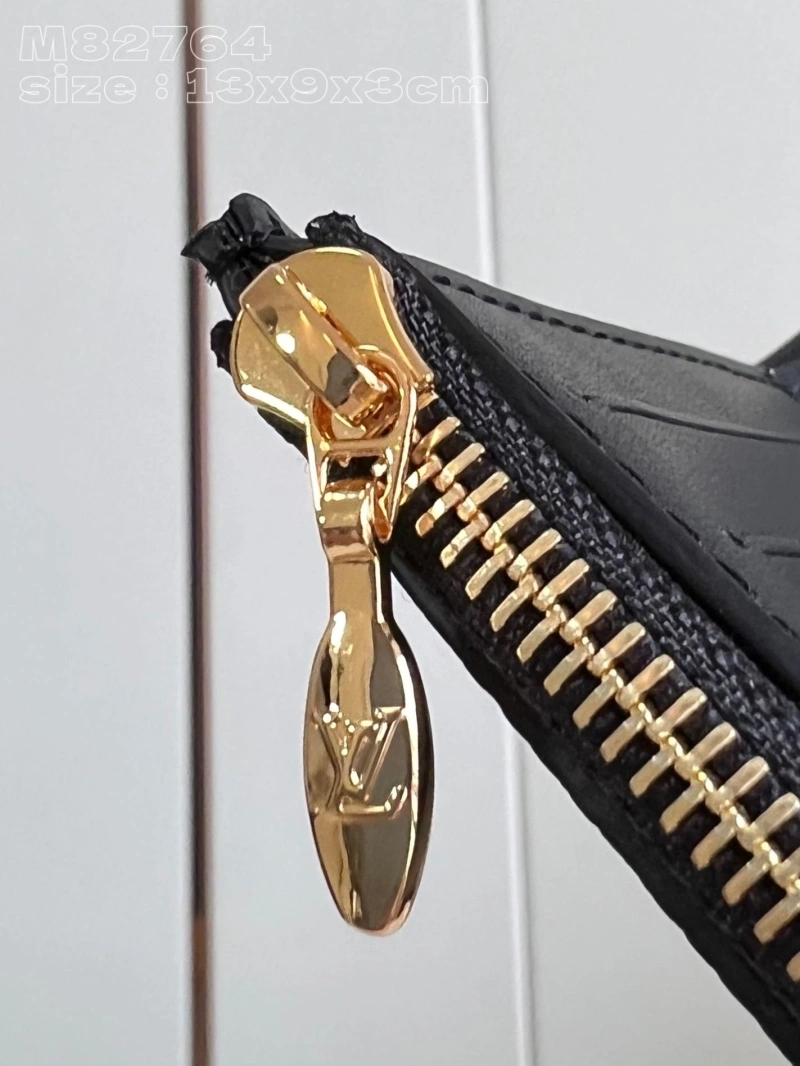 LV Wallets 4365I-0340