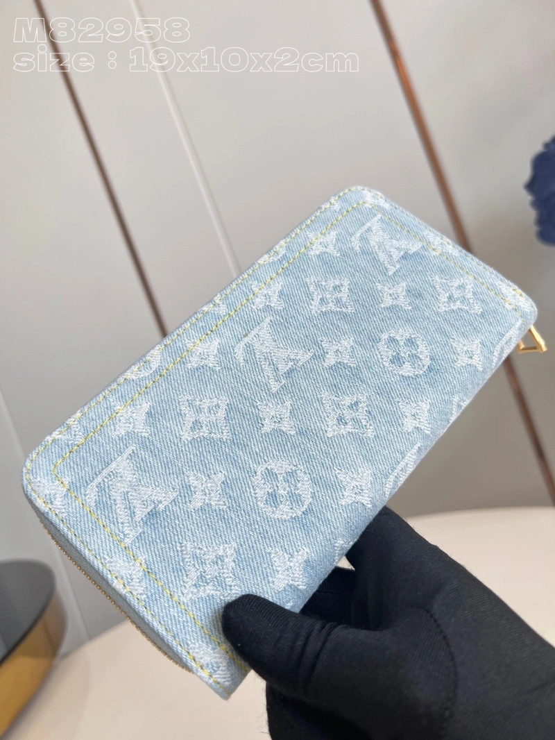 LV Wallets 4365I-0346