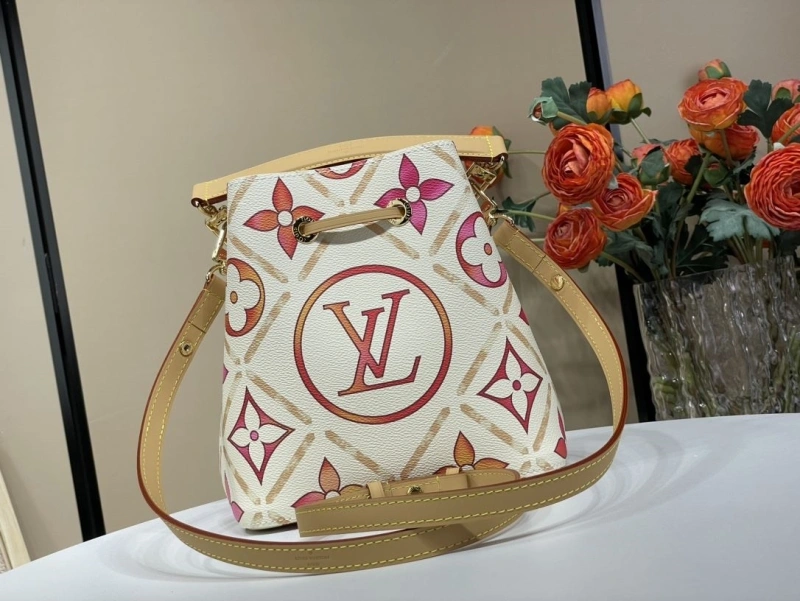 LV Bucket Bags 4365I-0358