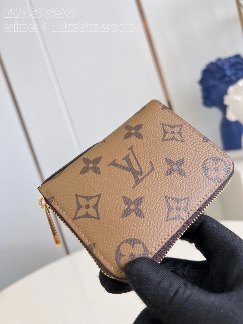 LV Wallets 4365I-0421