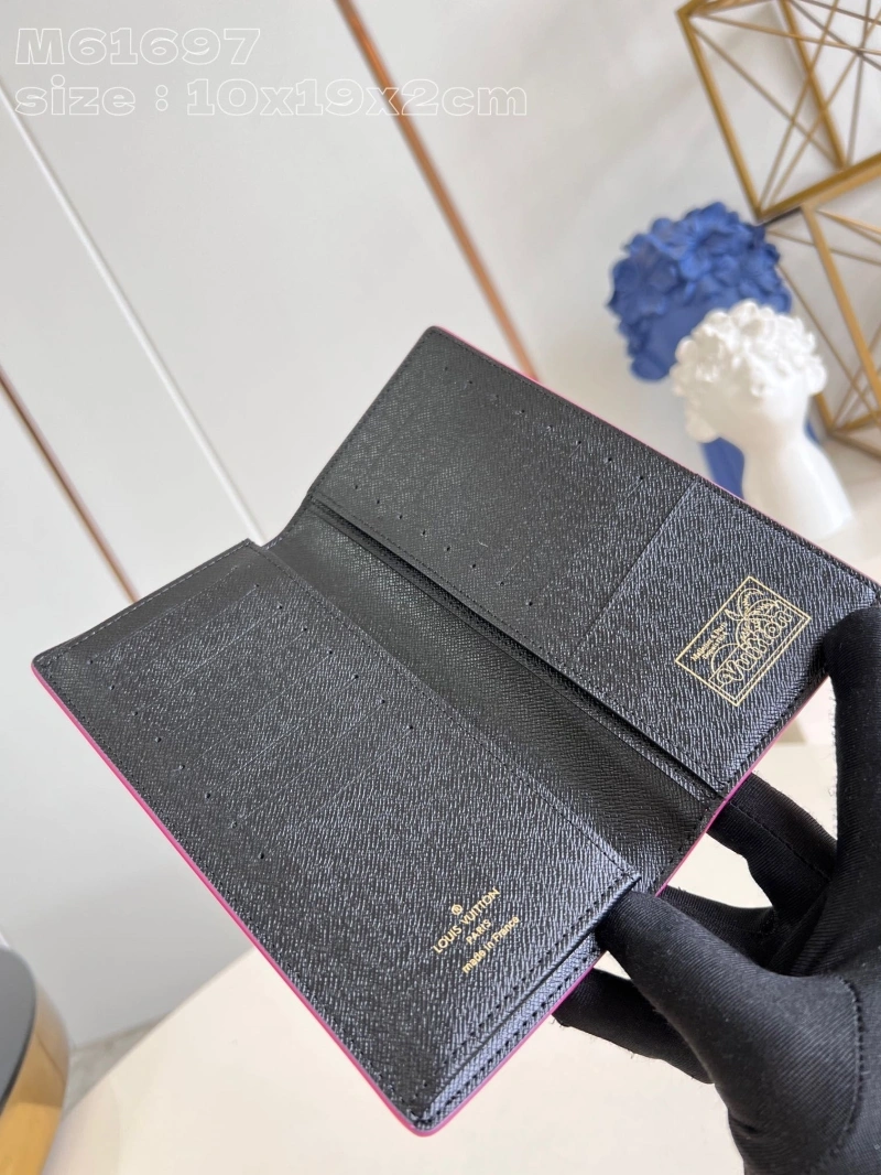 LV Wallets 4365I-0422