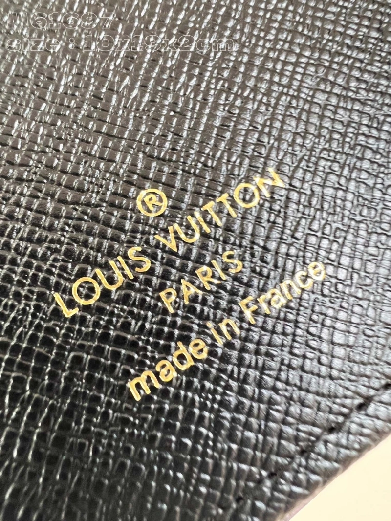 LV Wallets 4365I-0422