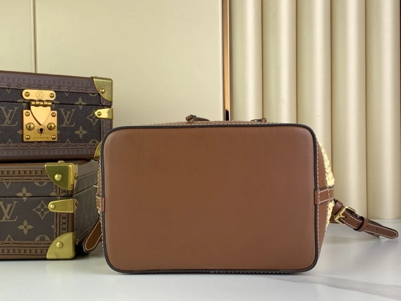 LV Bucket Bags 4365I-0439