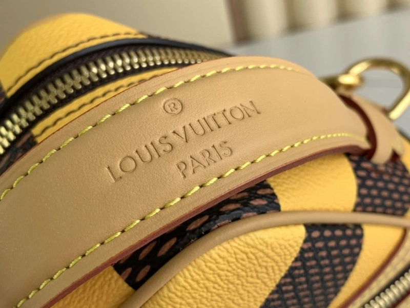 LV Box Bags 4365I-0441