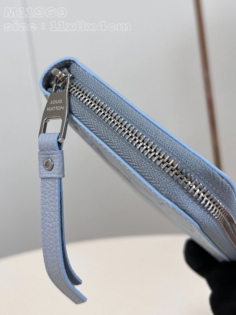LV Wallets 4365I-0622