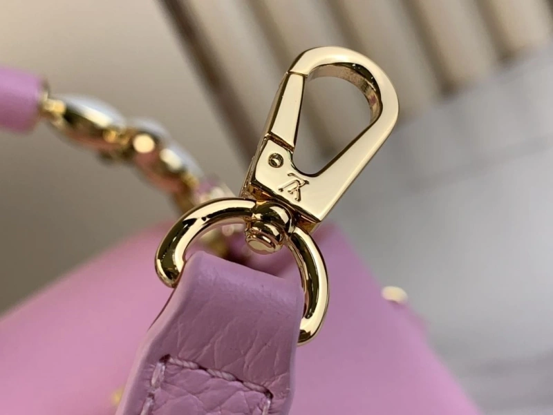 LV Capucines Bags 4365I-0639