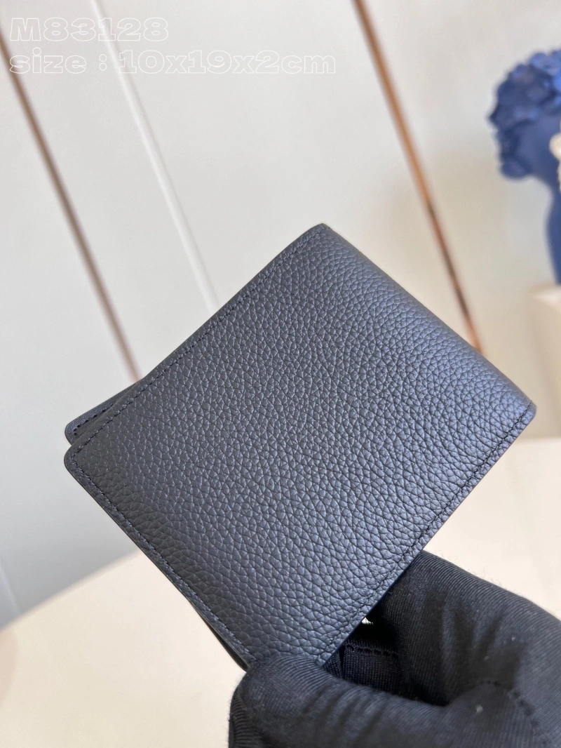 LV Wallets 4365I-0699