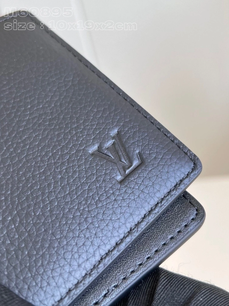 LV Wallets 4365I-0702