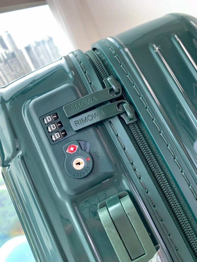 R1m0wa suitcase 4461-0063
