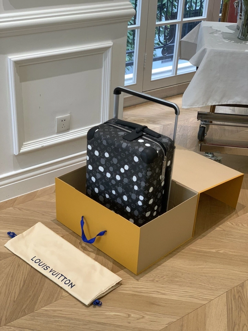 LV Suitcase 4461-0187
