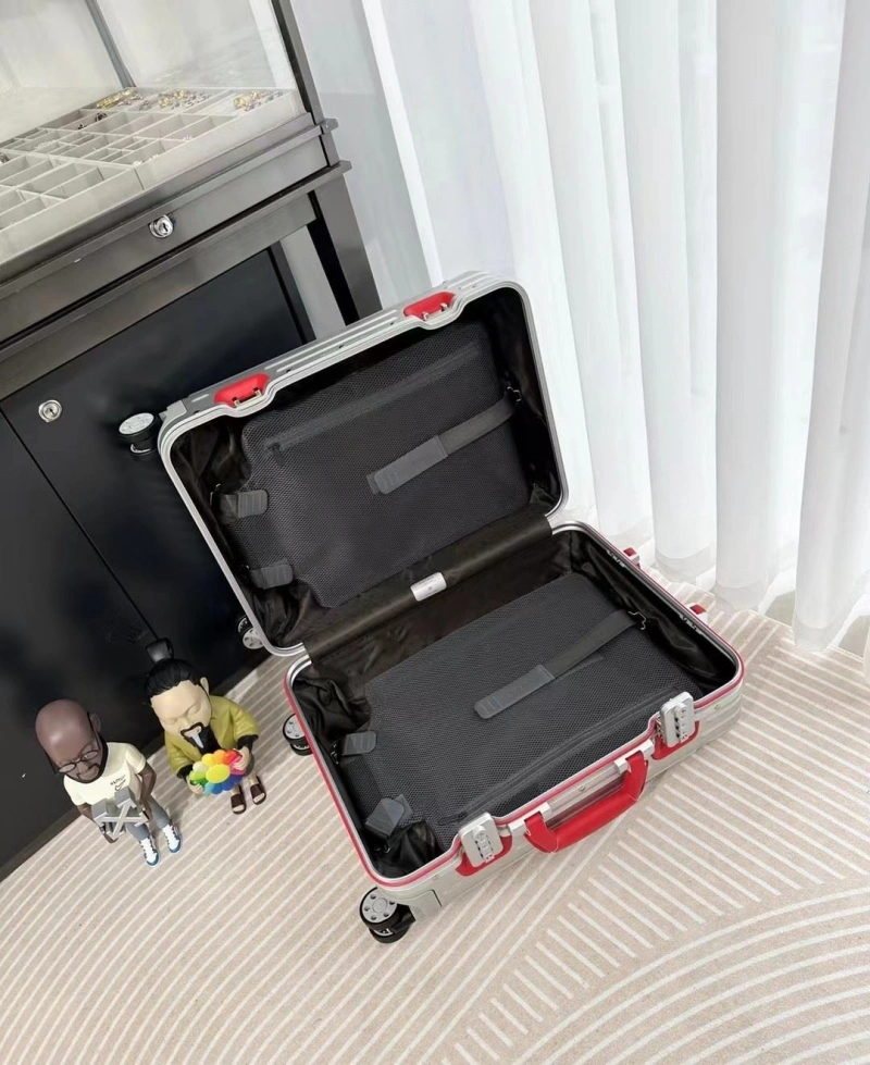 R1m0wa suitcase 4461-0418